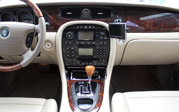 Used-2004-Jaguar-XJ8-XJ8