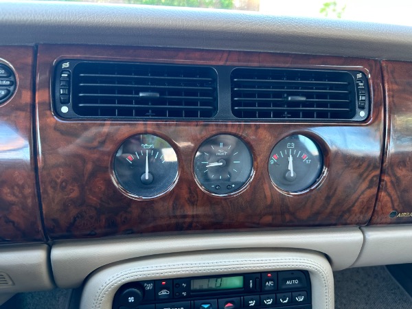 Used-2001-Jaguar-XK-Series-XK8
