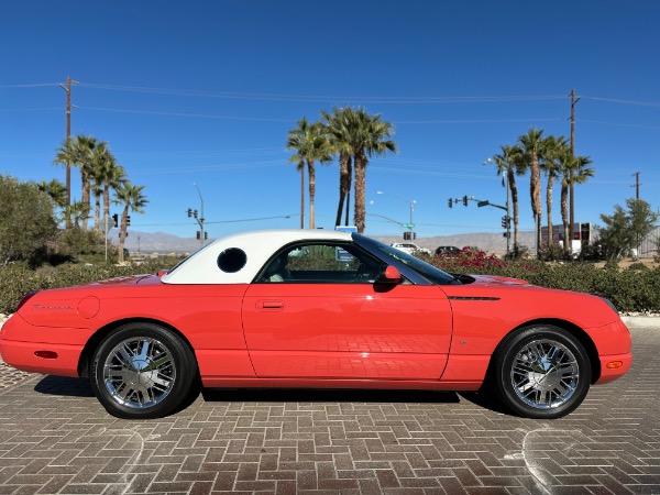 Used-2003-Ford-Thunderbird-Limited-Edition-007