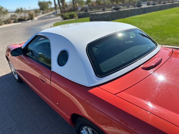 Used-2003-Ford-Thunderbird-Limited-Edition-007