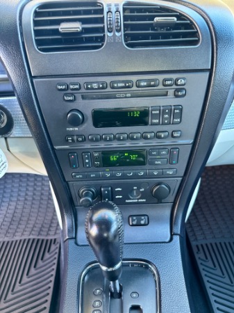 Used-2003-Ford-Thunderbird-Limited-Edition-007