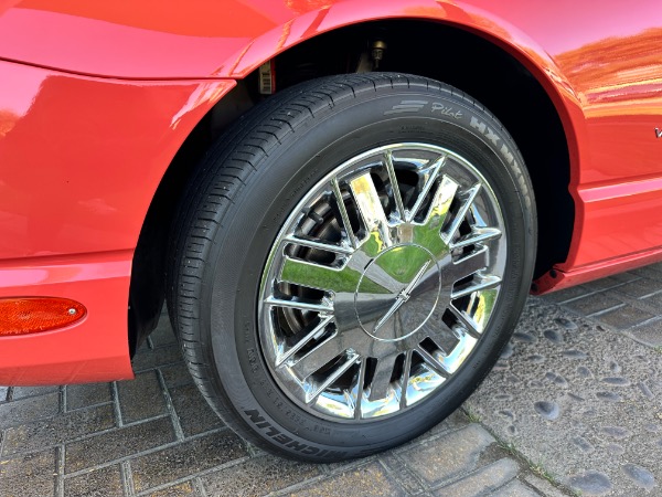 Used-2003-Ford-Thunderbird-Limited-Edition-007