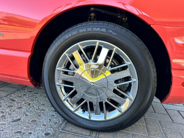 Used-2003-Ford-Thunderbird-Limited-Edition-007