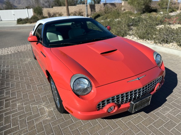 Used-2003-Ford-Thunderbird-Limited-Edition-007