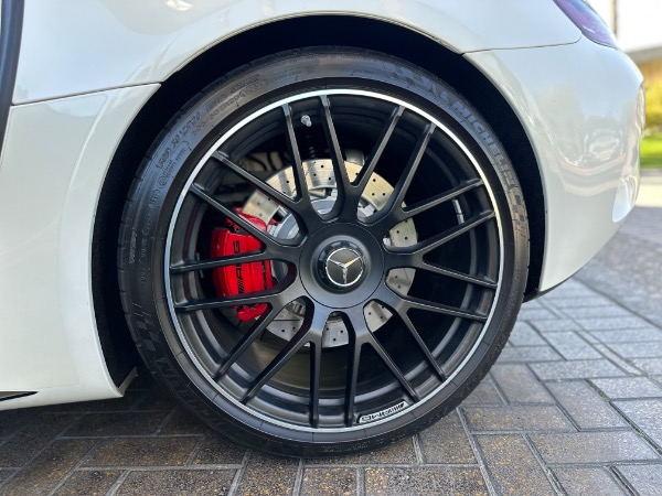Used-2018-Mercedes-Benz-AMG-GT-C