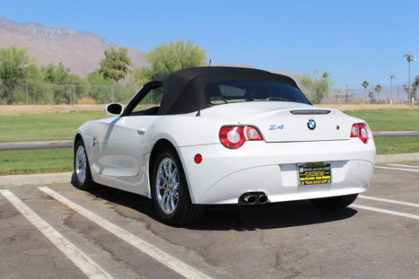 Used-2005-BMW-Z4-25i