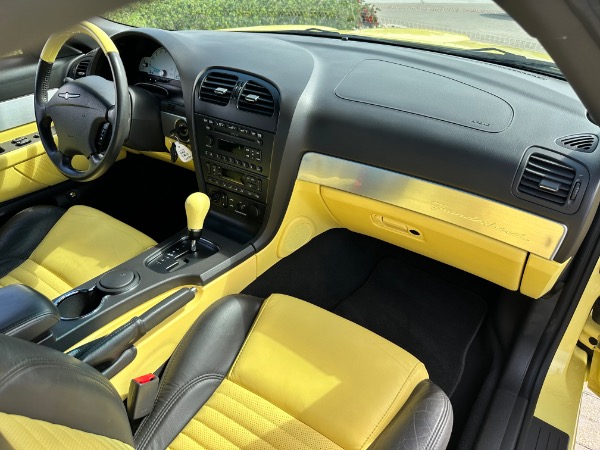 Used-2002-Ford-Thunderbird-Deluxe