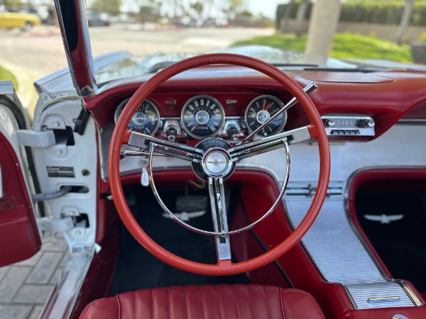 Used-1961-Ford-Thunderbird