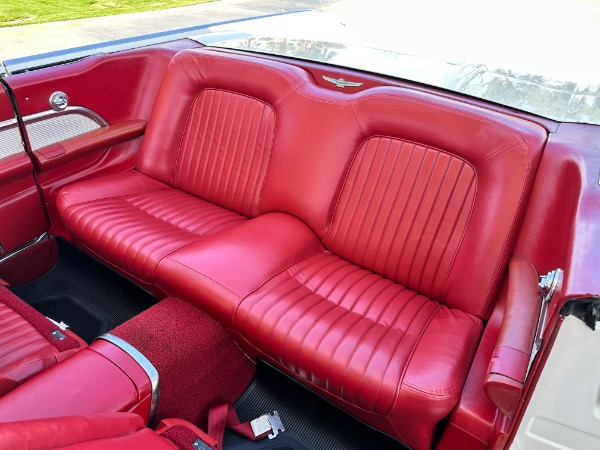 Used-1961-Ford-Thunderbird