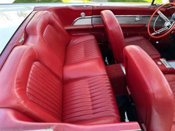 Used-1961-Ford-Thunderbird