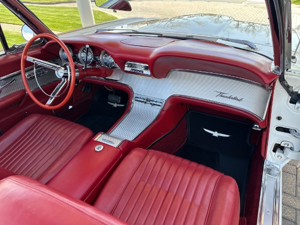 Used-1961-Ford-Thunderbird