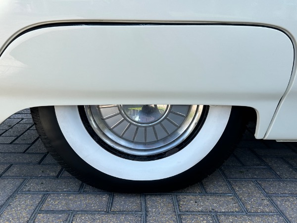 Used-1961-Ford-Thunderbird
