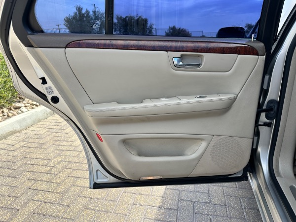 Used-2006-Cadillac-DTS