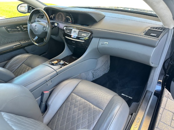 Used-2008-Mercedes-Benz-V12-Bi-Turbo-CL-65-AMG
