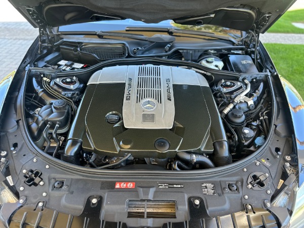 Used-2008-Mercedes-Benz-V12-Bi-Turbo-CL-65-AMG