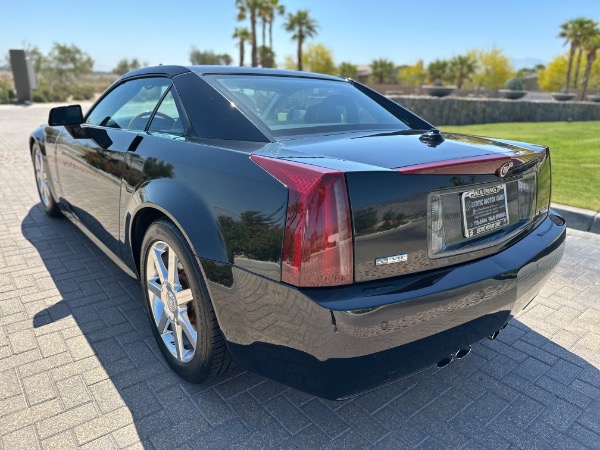 Used-2005-Cadillac-XLR