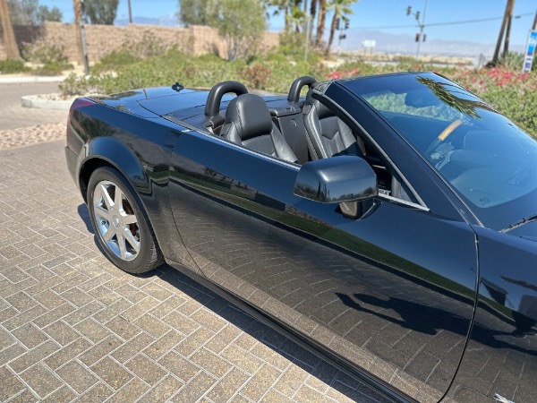 Used-2005-Cadillac-XLR