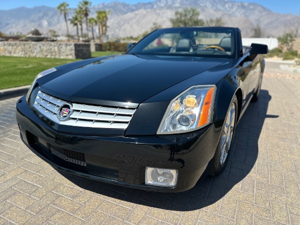 Used-2005-Cadillac-XLR