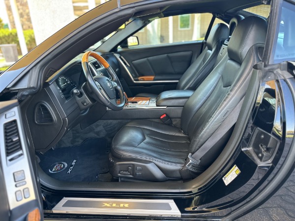 Used-2005-Cadillac-XLR