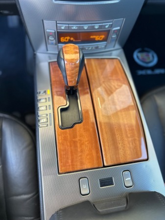 Used-2005-Cadillac-XLR
