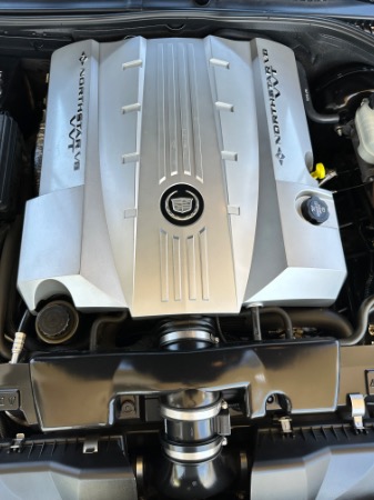 Used-2005-Cadillac-XLR