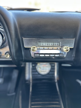 Used-1959-Ford-Thunderbird