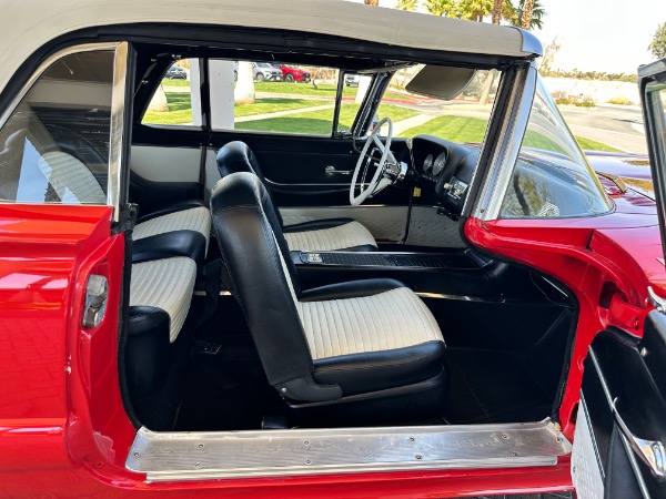 Used-1959-Ford-Thunderbird