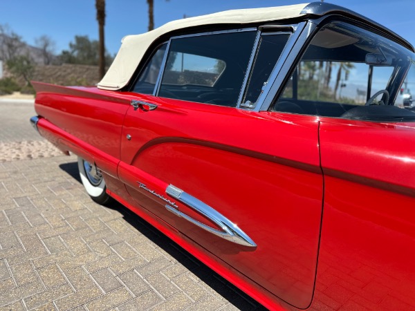 Used-1959-Ford-Thunderbird