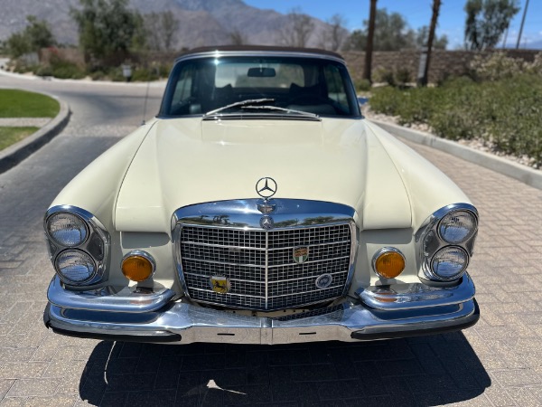 Used-1970-Mercedes-Benz-280SE