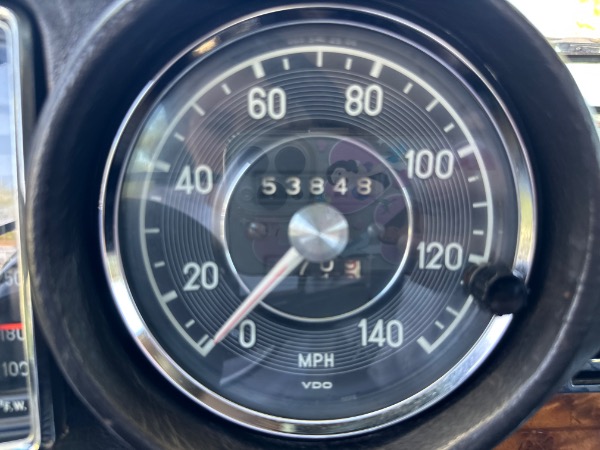 Used-1970-Mercedes-Benz-280SE