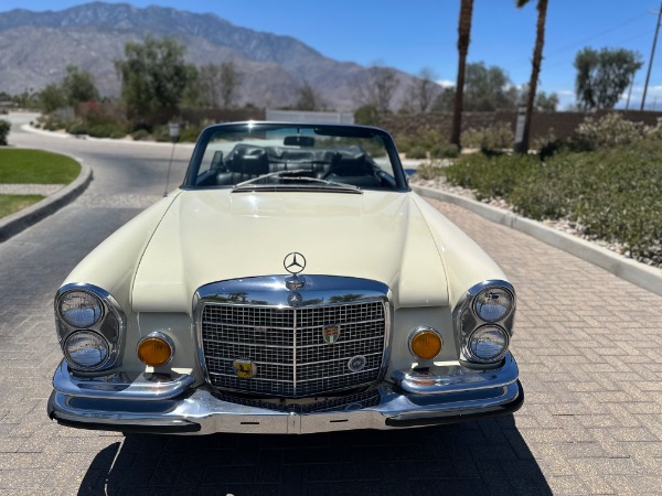 Used-1970-Mercedes-Benz-280SE