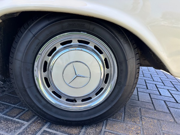 Used-1970-Mercedes-Benz-280SE