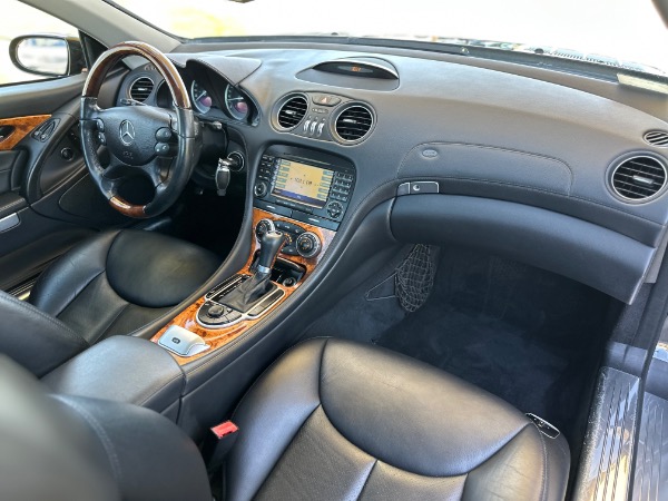 Used-2007-Mercedes-Benz-SL-Class-SL-550