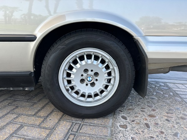 Used-1988-BMW-3-Series-325i
