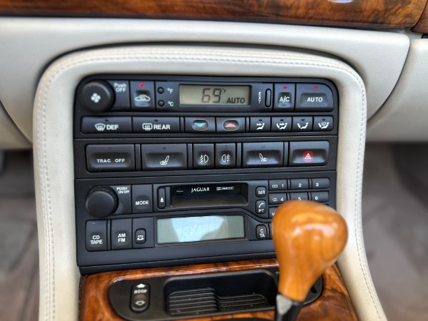 Used-2002-Jaguar-XK8-XK8