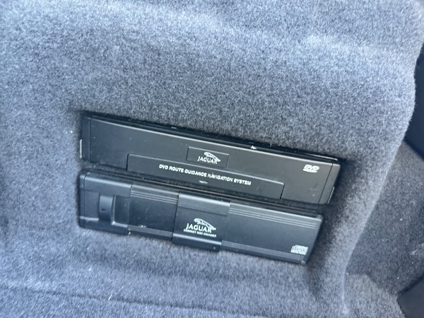 Used-2002-Jaguar-XK8-XK8