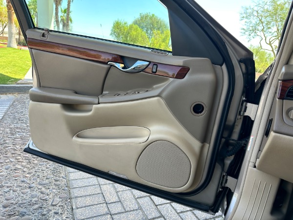 Used-2004-Cadillac-DeVille