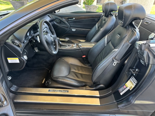 Used-2011-Mercedes-Benz-SL550