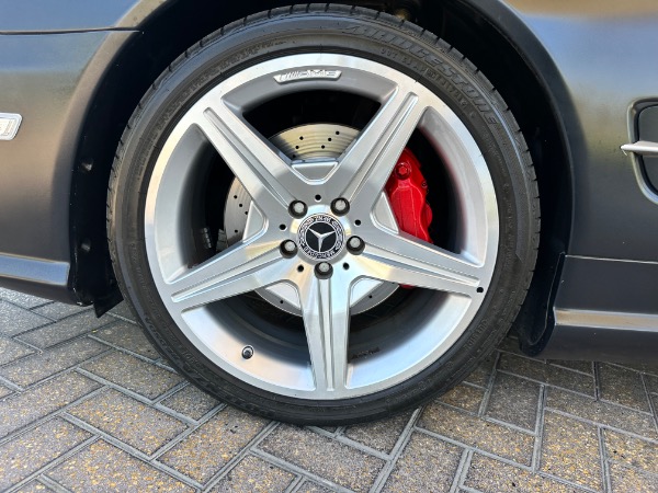 Used-2011-Mercedes-Benz-SL550