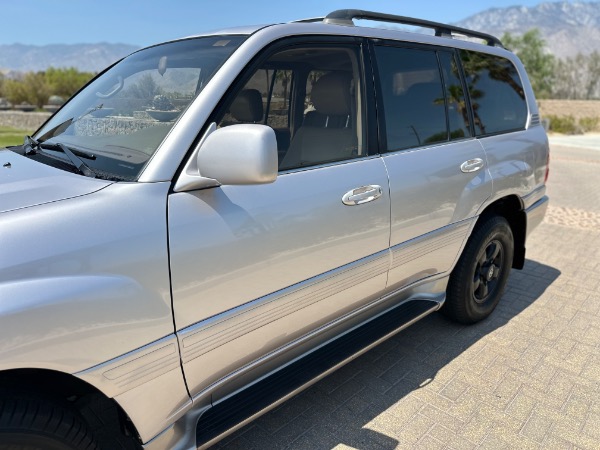 Used-2000-Toyota-Land-Cruiser
