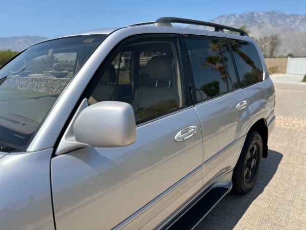 Used-2000-Toyota-Land-Cruiser