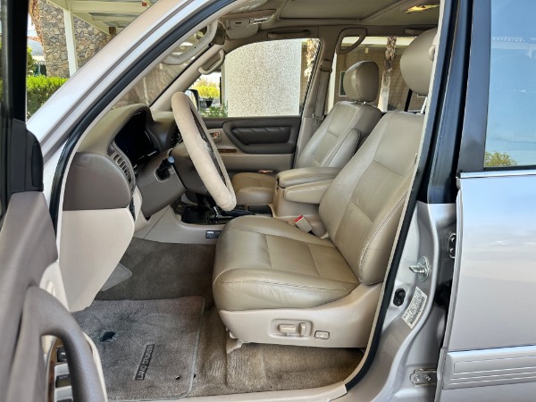 Used-2000-Toyota-Land-Cruiser