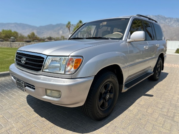 Used-2000-Toyota-Land-Cruiser