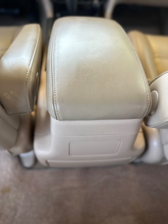 Used-2000-Toyota-Land-Cruiser