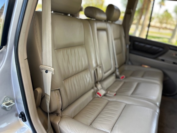 Used-2000-Toyota-Land-Cruiser