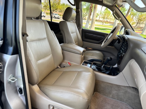 Used-2000-Toyota-Land-Cruiser