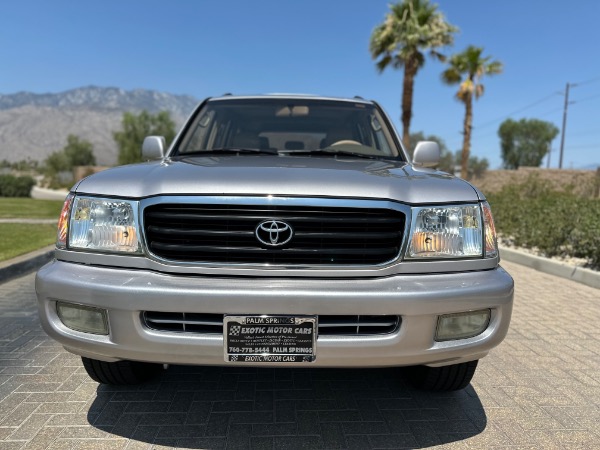 Used-2000-Toyota-Land-Cruiser