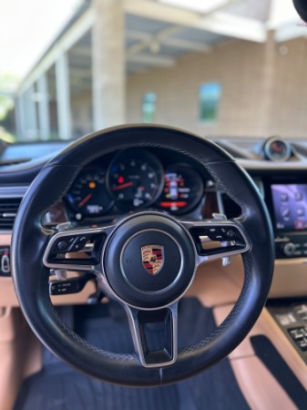Used-2017-Porsche-Macan