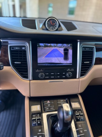 Used-2017-Porsche-Macan