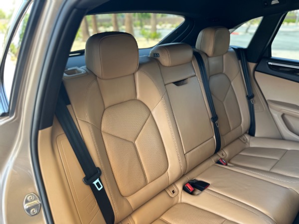 Used-2017-Porsche-Macan